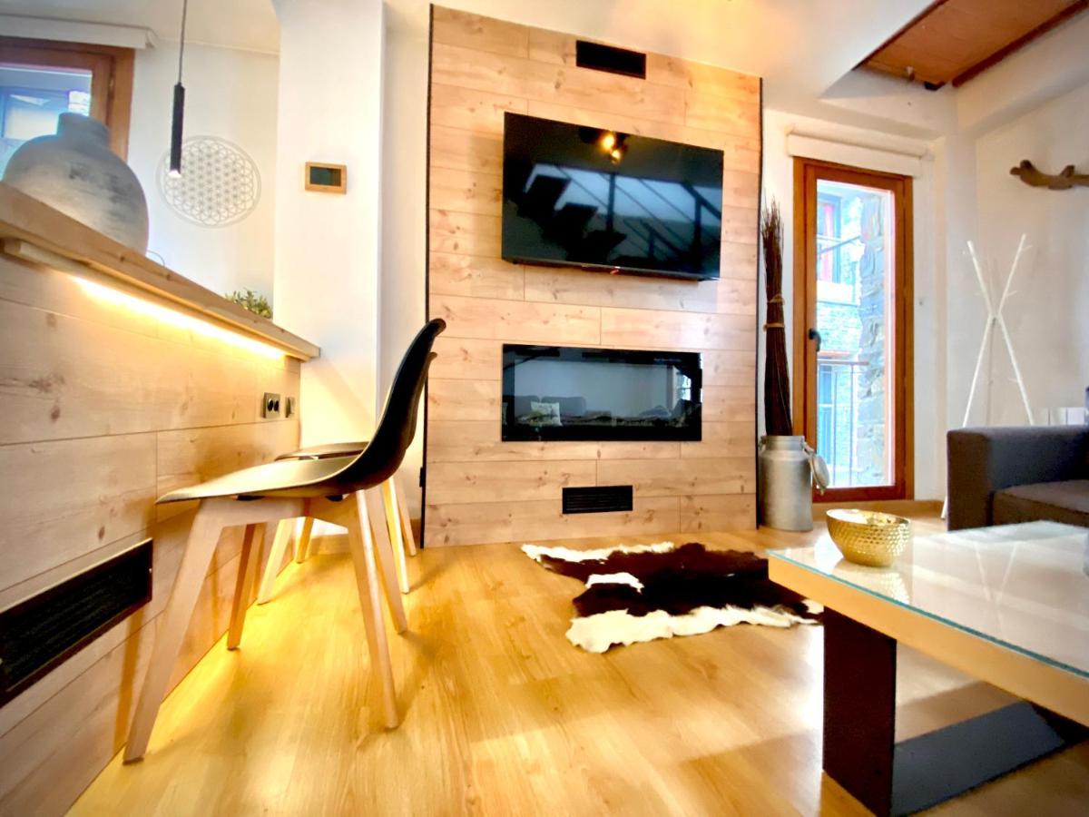Cal Domenec Rialp - Duplex Con Encanto - Se Admiten Mascotas Exterior foto